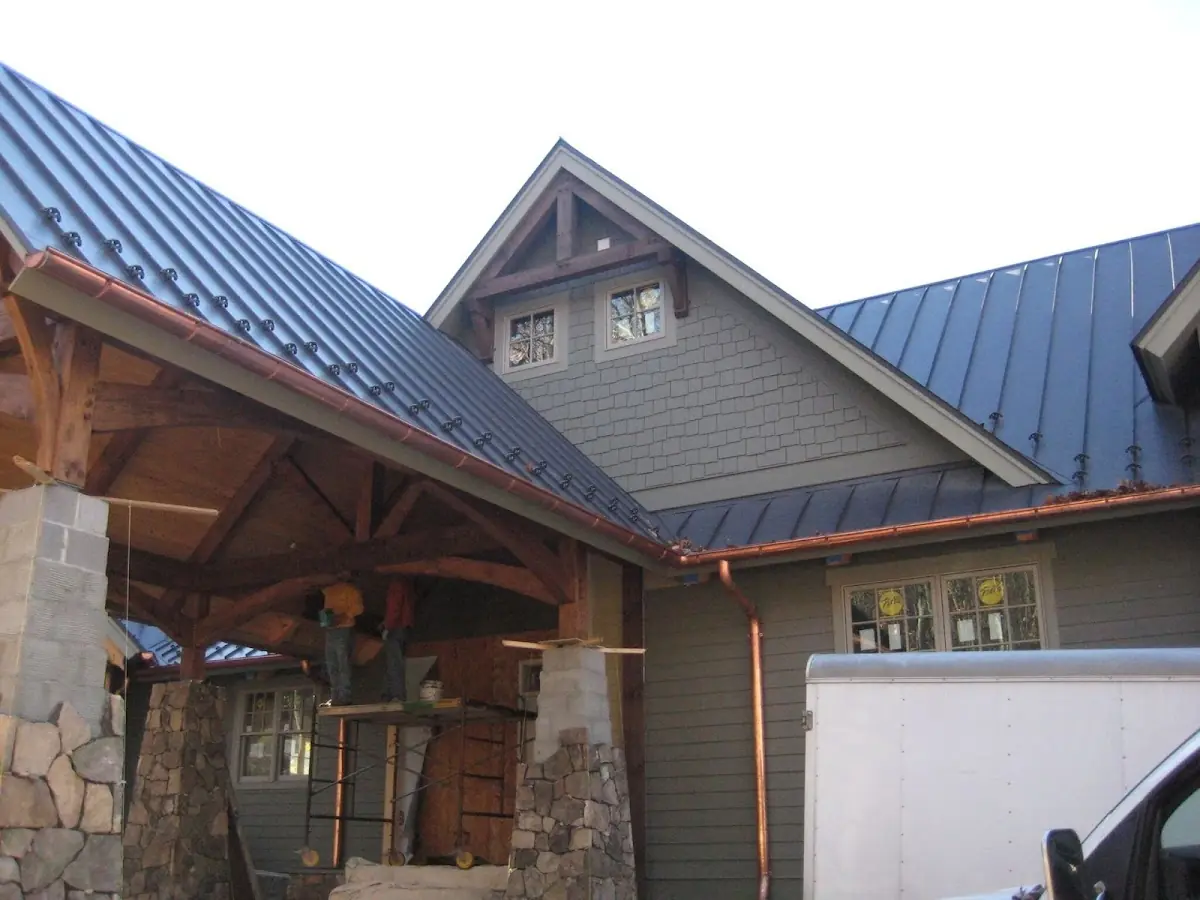 Craftsman Roofing team delivering quality roofing work in Downtown Destin